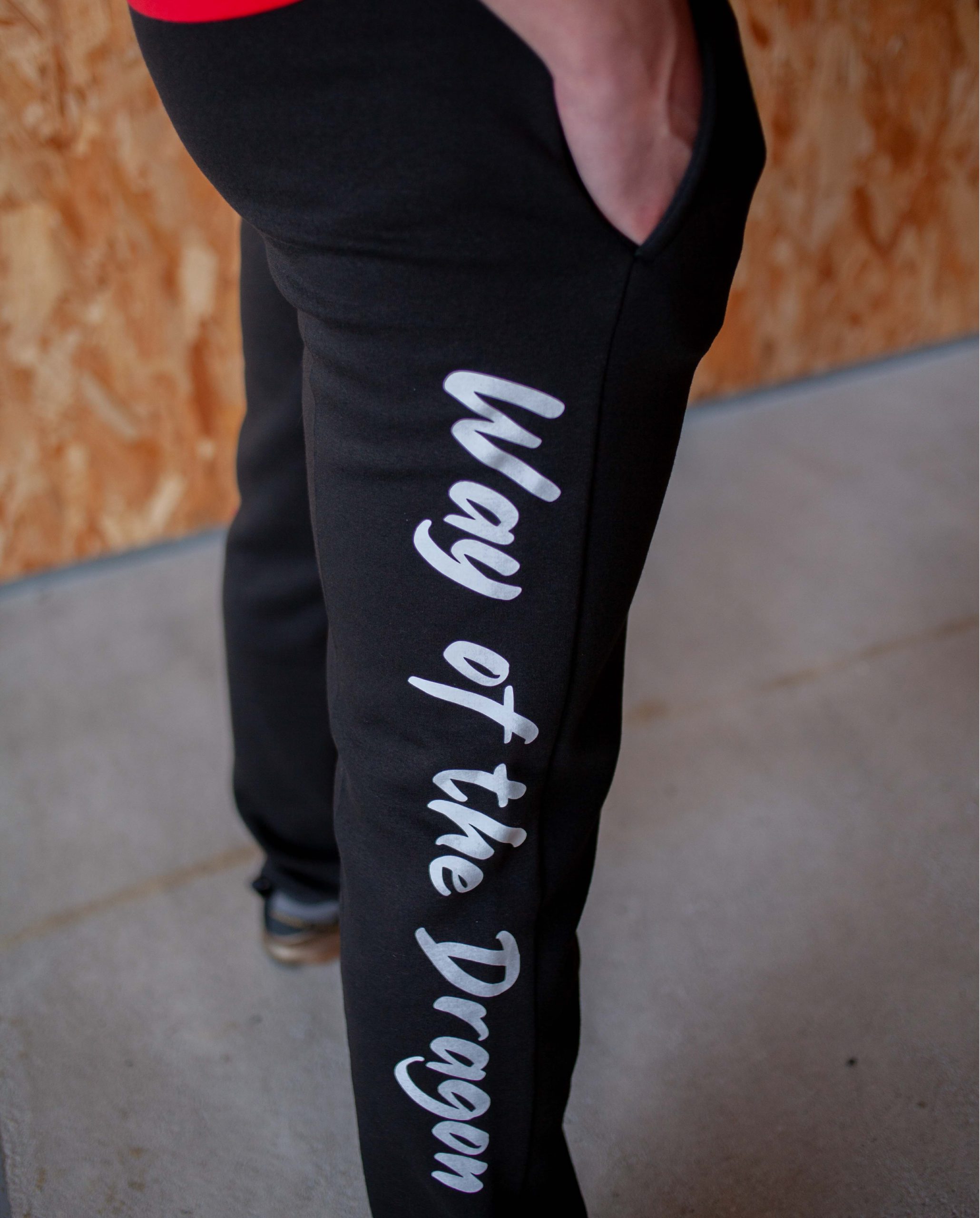 <strong>Tracksuit Pants</strong> - Logo Frente Small + Lettering Leg